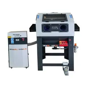 Kabinowa piaskarka inżektorowa, pojemność kabiny 520 lInjector cabinet sandblaster, capacity 520 l