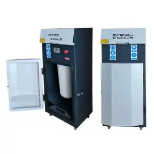 Kabinowa piaskarka ciśnieniowa, pojemność kabiny 520 lPressure cabinet sandblaster, capacity 520 l