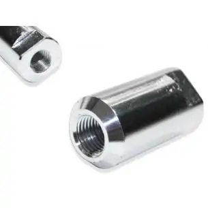 Adapter do poluzowania wtryskiwacza przy pomocy młotka z wibratorem