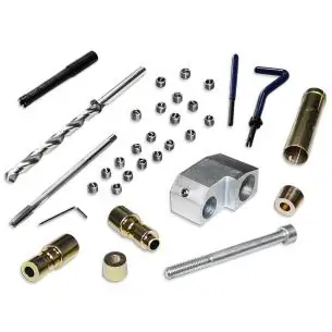 Przyrząd nastawczy wraz z pilotami sterującymi urwanej śruby mocowania wtryskiwacza - Kia Ceed 1,6 CRDi