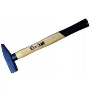 Młotek ślusarski 800 g