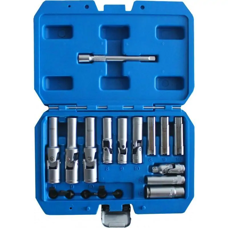 Zestaw kluczy nasadowych do świec 18 szt