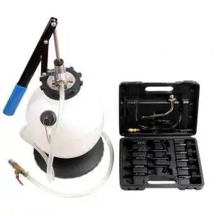 Przyrząd do wymiany oleju w skrzyniach automatycznych